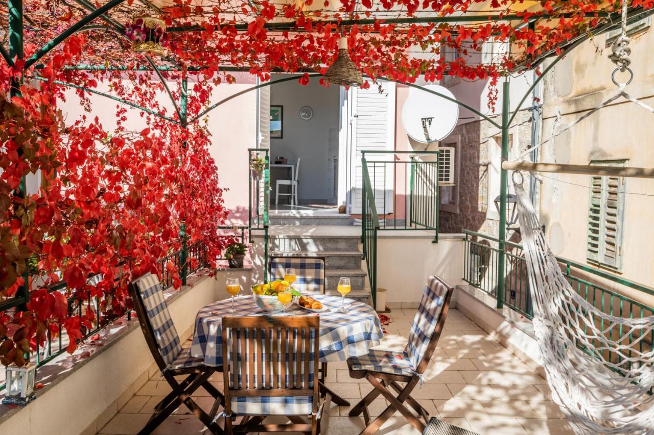 Apartment Top Terrace Podgora Exterior photo