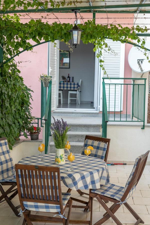 Apartment Top Terrace Podgora Exterior photo